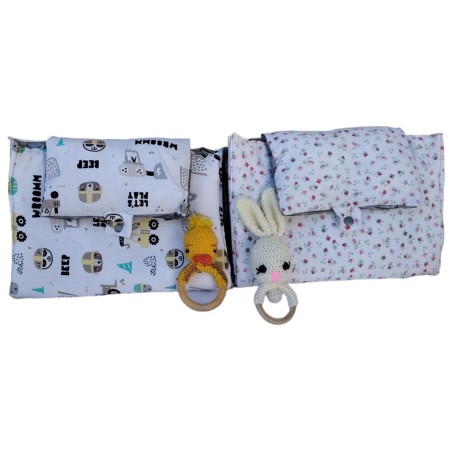 Cambiador de bebé + Sonajero